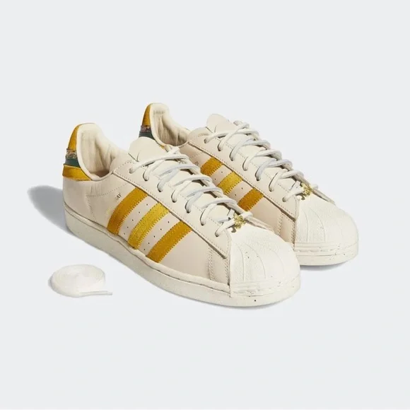 adidas gazelle silver green womens Adidas Superstar 82  Oneness Boutique